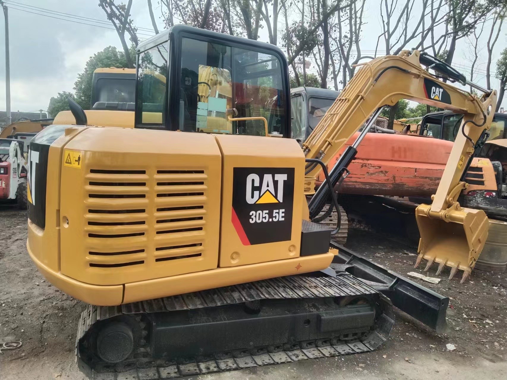 5Ton Second Hand Machine Cat 305.5 Used Earthmoving Equipment Excavator Crawler