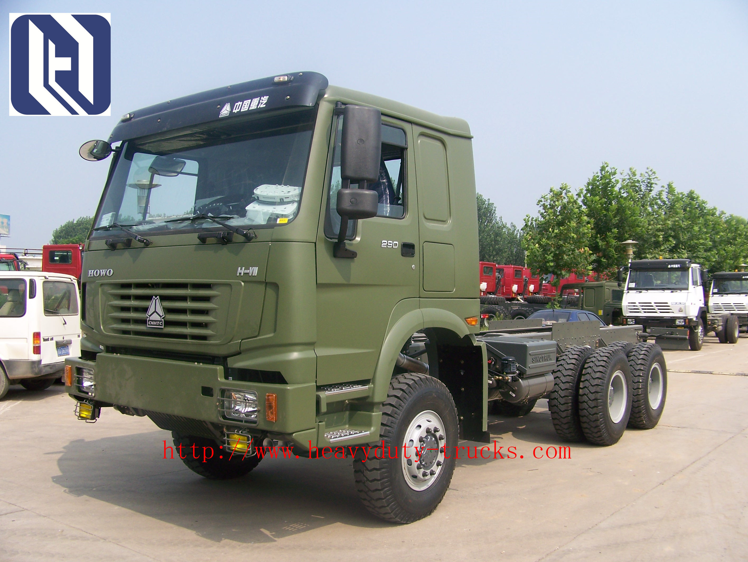 10 Tires Sinotruk Howo 6X4 371 Hp Tractor Head Trucks Tow Hook ZZ4257S3241W For Pulling Low Bed Semi Trailer