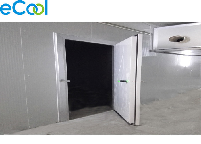 Cold Storage PU Sandwich Panel Food Tensile Strength With Built In Cam Lock