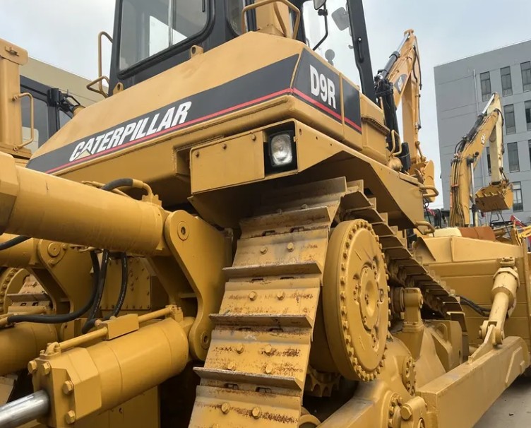 Japan Imported Caterpillar D9R Bulldozer Japan Original Cat D9n D8r Used Bulldozers For Sale