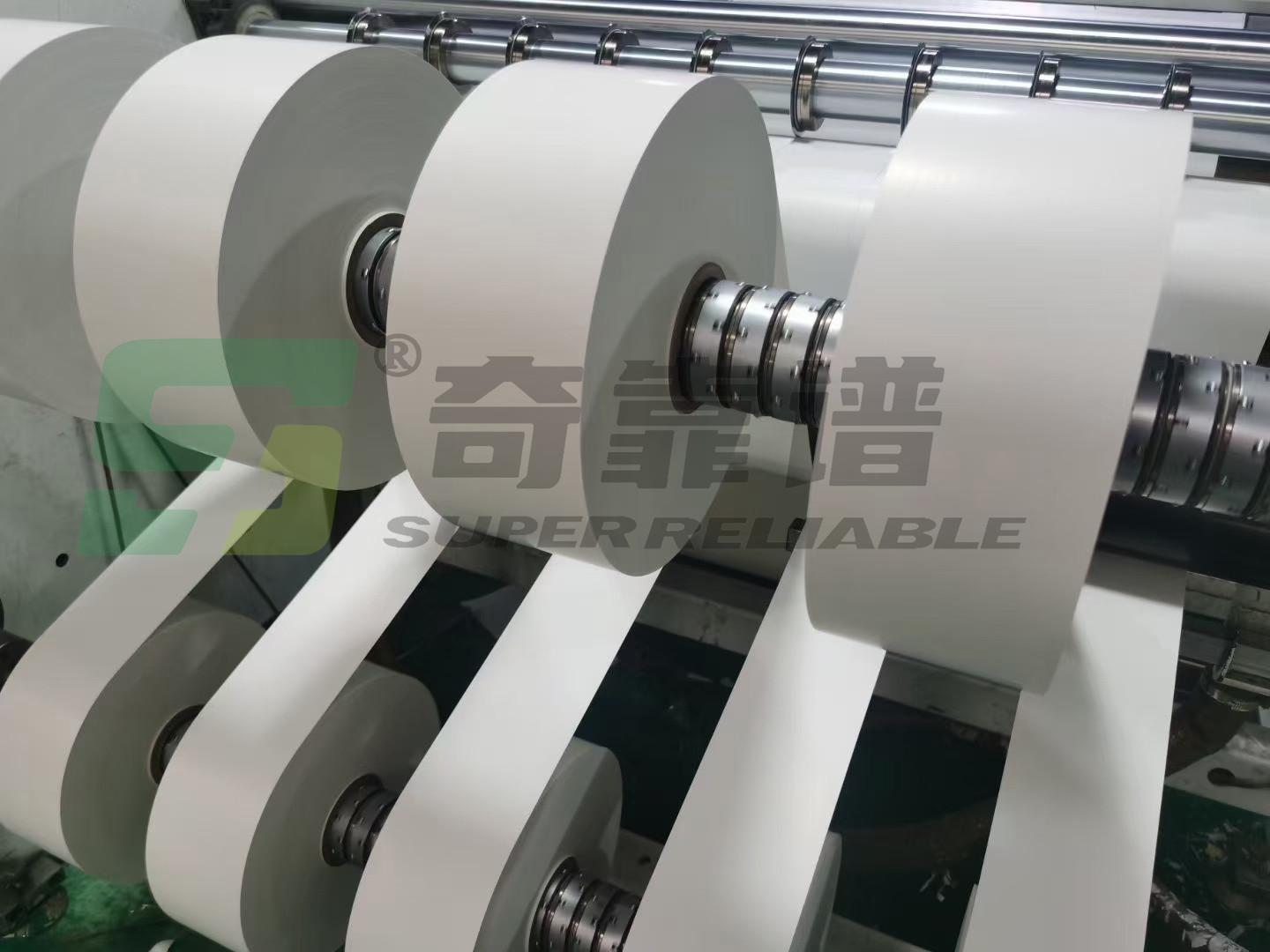 Low temperature usage Self Adhesive Semi Glossy Paper for seafood Label Freezing Food Label making AF1133