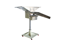 Main Function Spherical Brushing 300-500ppm Automatic Coin Foil Chocolate Egg Packing Machine