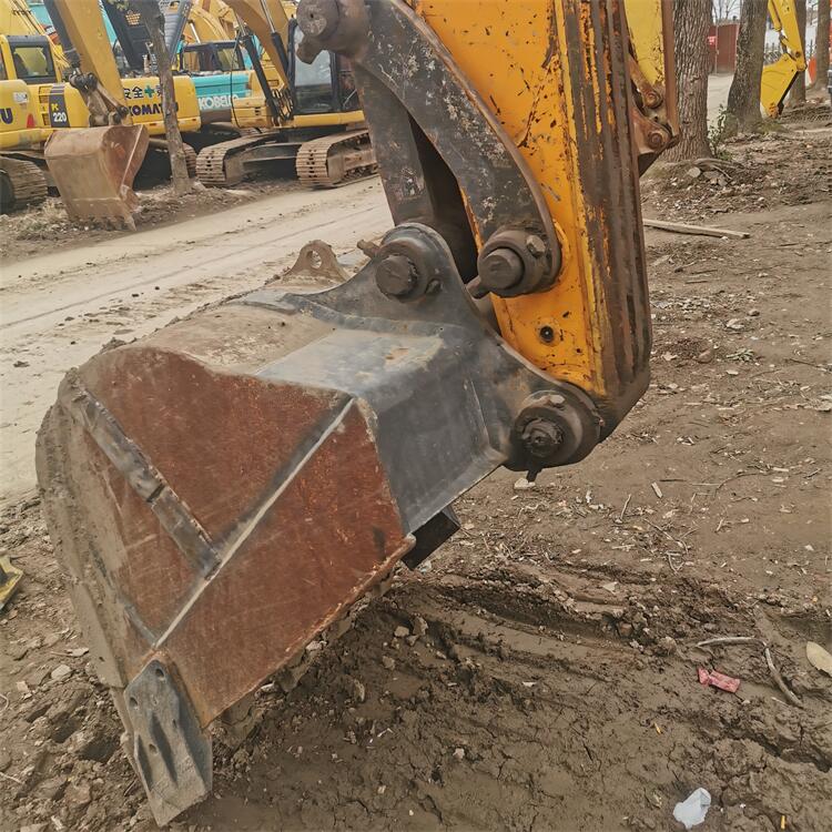 Crawler Chain Moving Type Original Hydraulic Cylinder Rubber Track Sany Excavator SY155 with A/C