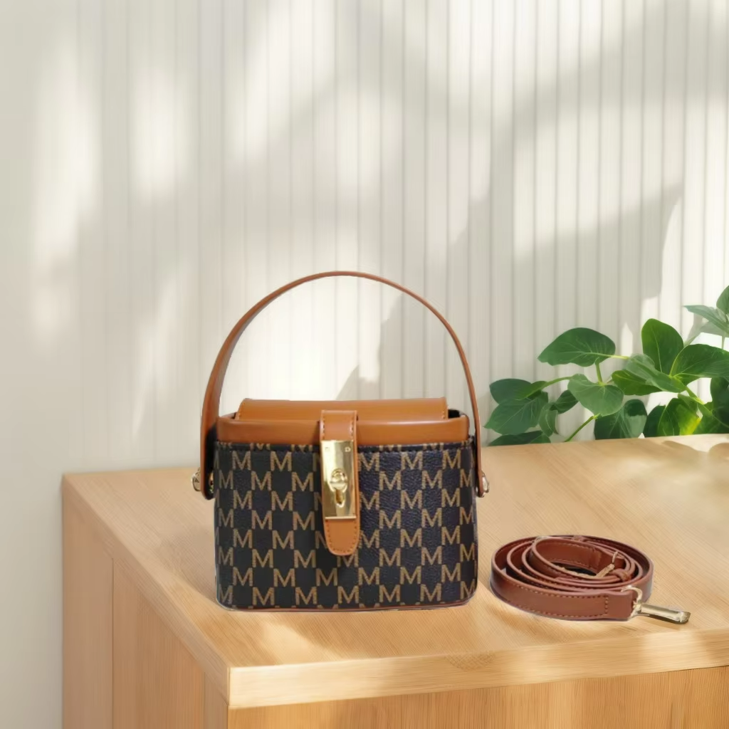 Trendy Color Sense Ladies' Box Pile Bag Hand-Held or Crossbody for Minority Women