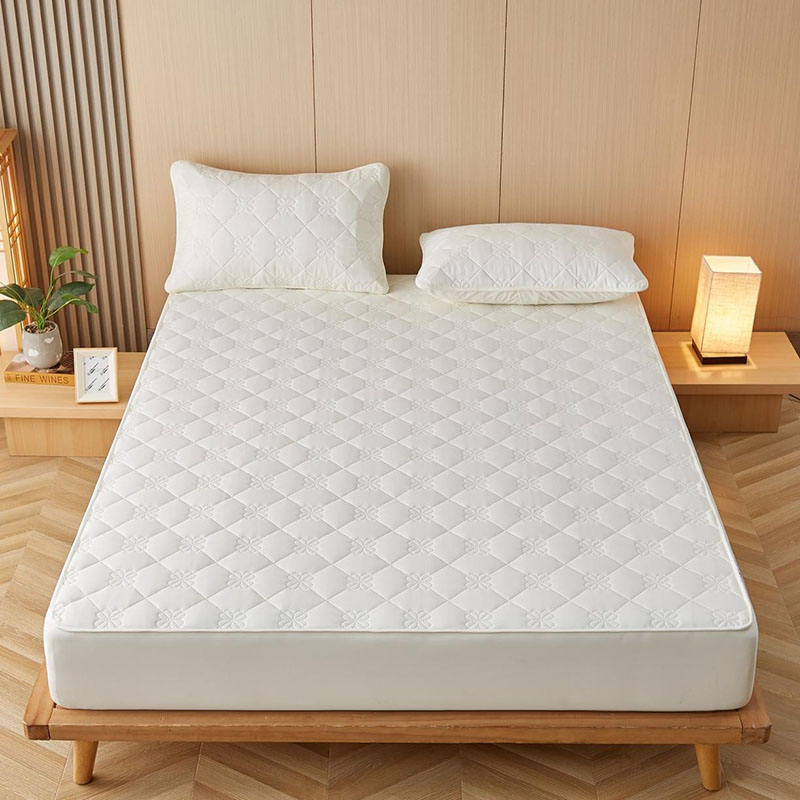 Experience Maximum Comfort with 300tc Cotton Waterproof Queen Size Mattress Cover
