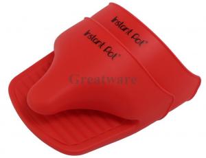 China Pot Holder  Silicone Oven Mitt Glove Set of 2 on sale