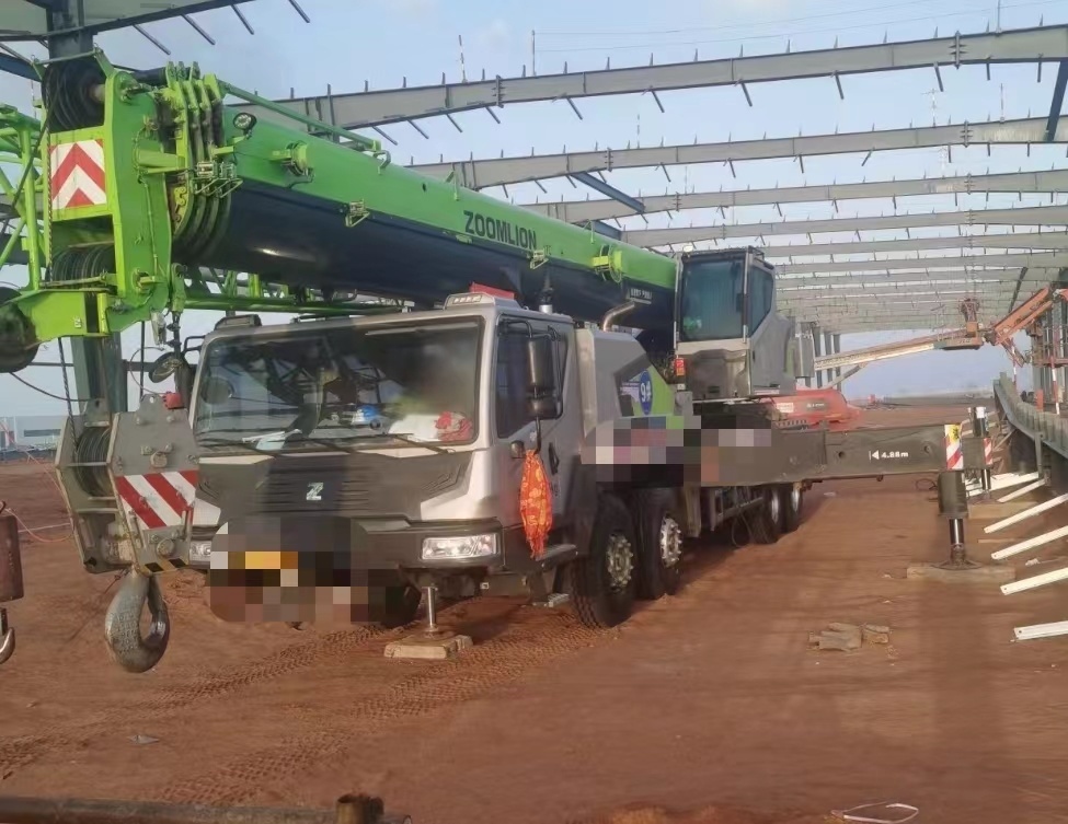 2021 Zoomlion 50ton Truck Crane Truck-Mounted Telescopic Crane Hydraulic Lifting Equipment