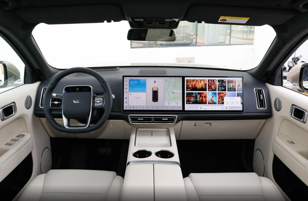 Gasoline Electric Hybrid Vehicles SUV 6 Seats Li Brand L8 Model