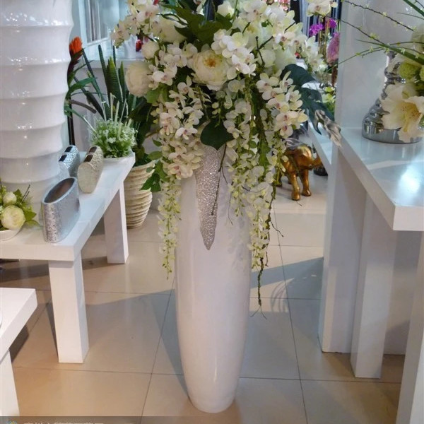 Customizable Fiberglass Flower Planters For Outdoor Gardening Decor