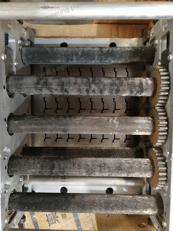 Plastic Moulds And Dies For PA Profile Extrusion Line Die Casting Mold Used On Polyamide Extrusion Machine