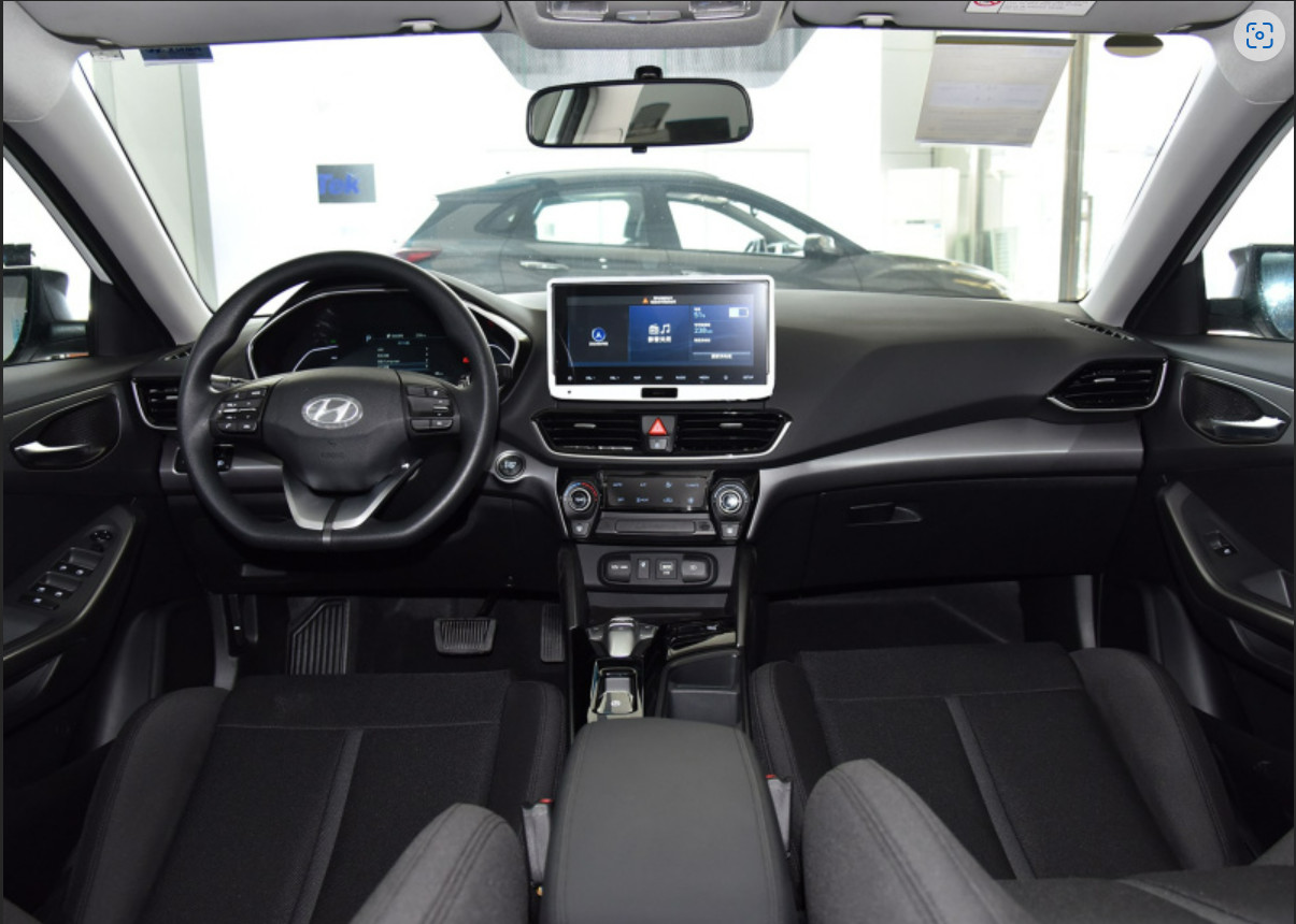 Beijing Hyundai Feista pure electric 2020 GLS free travel version 4 door 5 seats 3 box car