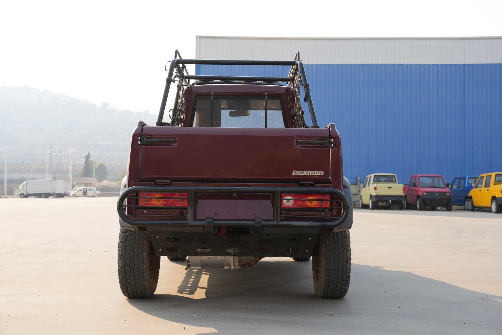 Disc Front Brake EV Pickup Truck With 300kg Load 4 Wheel Electric Car