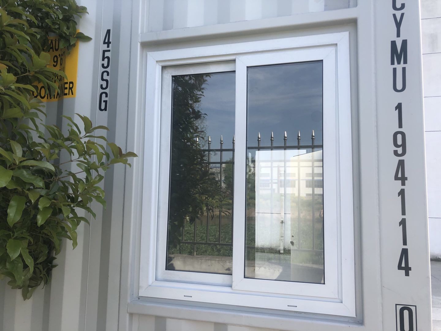 Warehouse Prefab Houses Storage Flat Pack by Aluminum Sliding Window