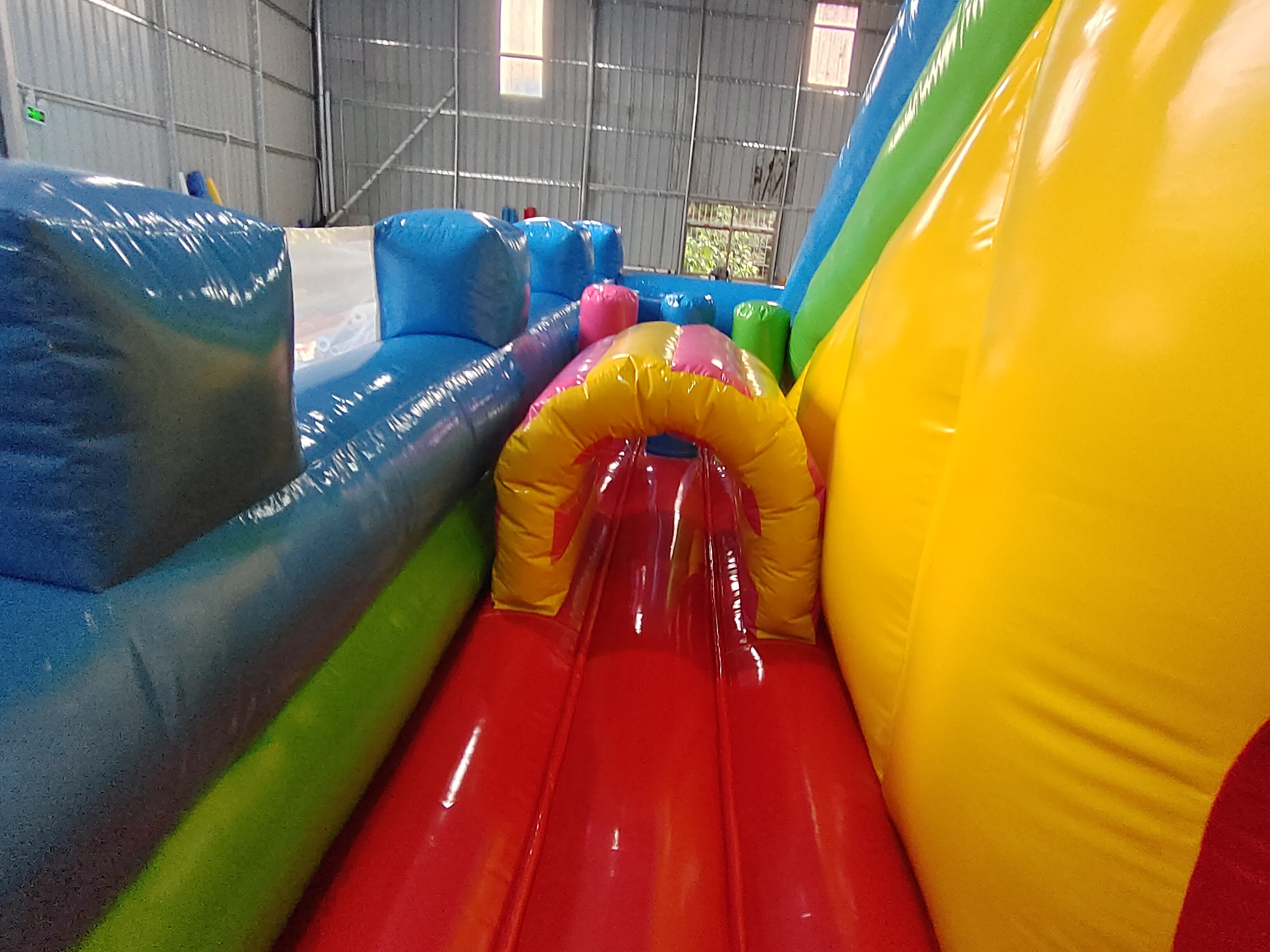 High Quality Commercial Outdoor Giant Inflatable Fun City Jumping House With Slide Inflatable Playground For Kids