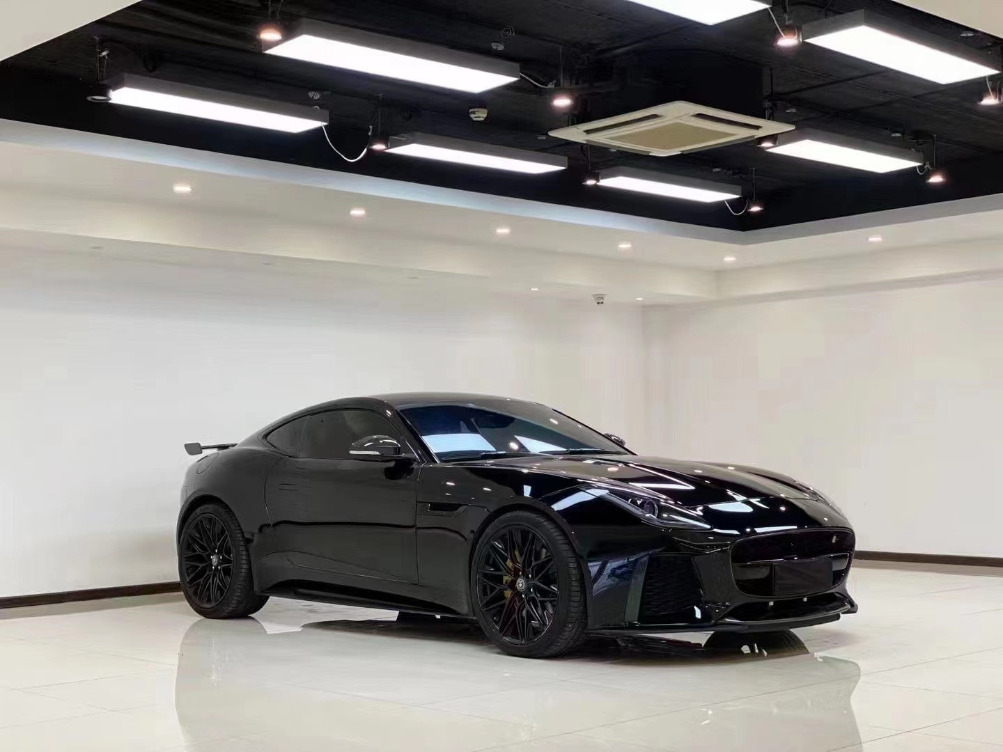 For Jaguar F-Type Body Kit Carbon Fiber and FPR F-type Upgraded SVR Style Front Bumper Body Kit