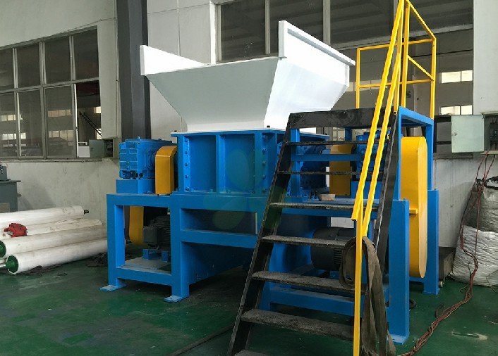 Heavy Duty Waste Tire Shredder / Plastic Can Crusher Multifunctional