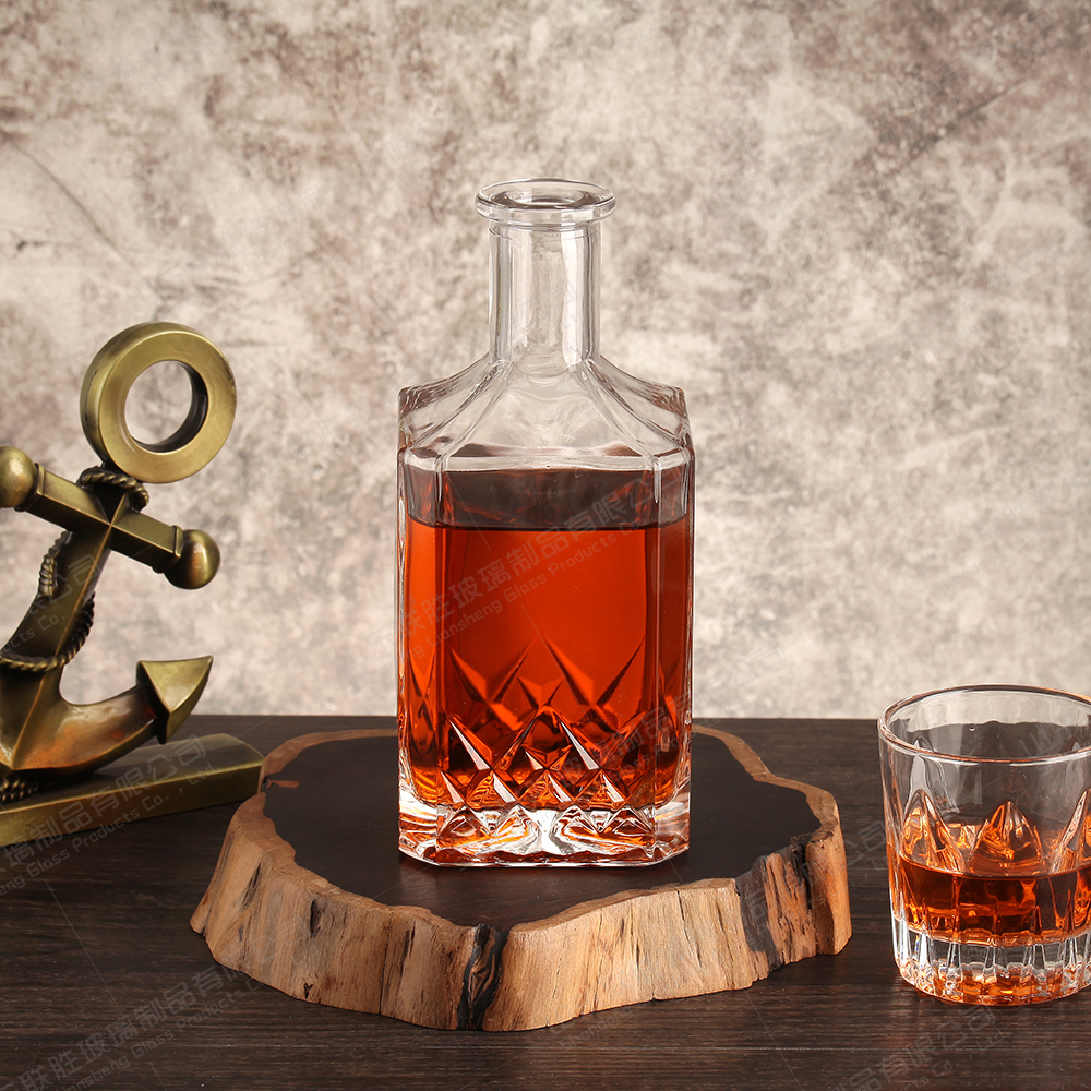 Hot Brandy Wine Glass Bottles Custom 100ml 250ml 350ml 500ml Empty Bottles for Vodka