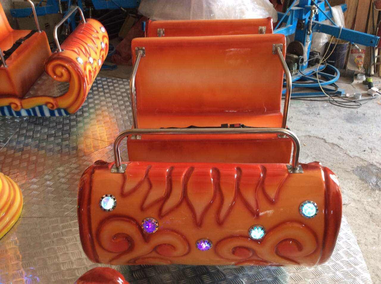 Safe Flying Carpet Spinning Teacup Ride 16 People Wear Resistant High Grade Paint