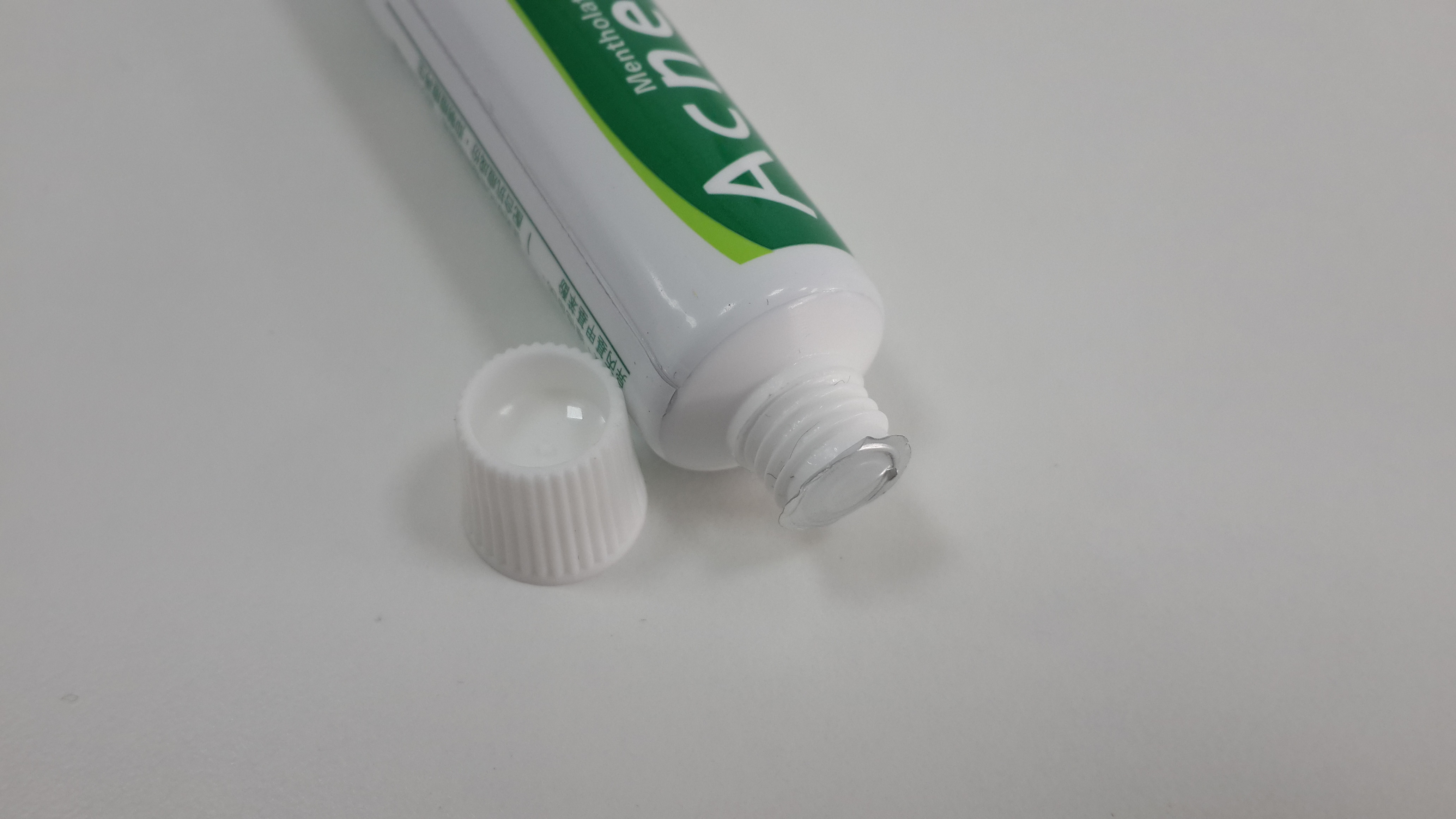 Collapsible Aluminum Laminated Empty Pharmaceutical Tube For Skin Care Gel Ointment