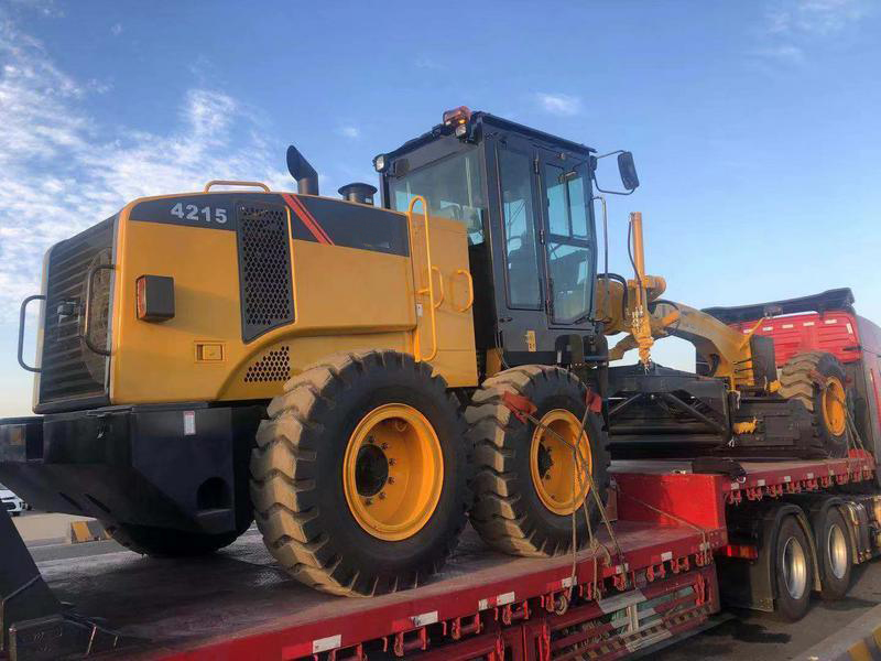 New 215HP Chinese brand Articulated Frame Assists The Front Wheel Motor Grader Front Blade CLG4215D