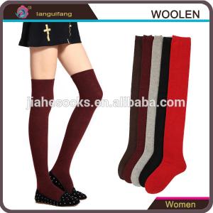 China Plain Color Knee High Women Wool Socks, Winter Thick Cashmere Socks on sale
