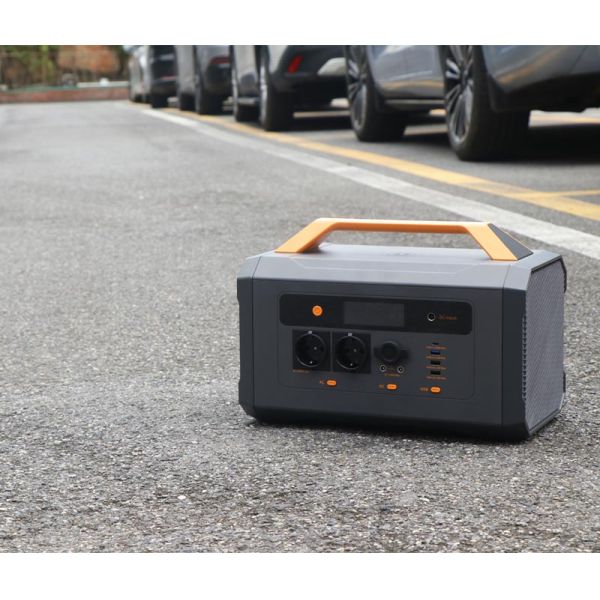 Solar Energy Power Station 700W 576Wh LiFePO4 for European Distributors and OEM Buyers