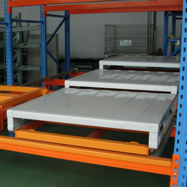 Heavy Duty Q355B Push Back Pallet Racking System for Warehouse Storage High Capacity