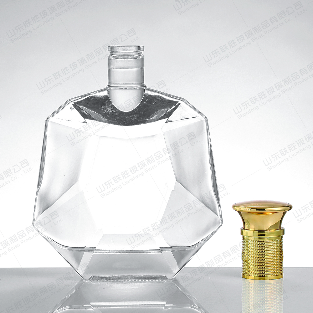 Custom Size Accepted 750ml Glass Wine Bottle with Whisky and Champagne Glass Stopper