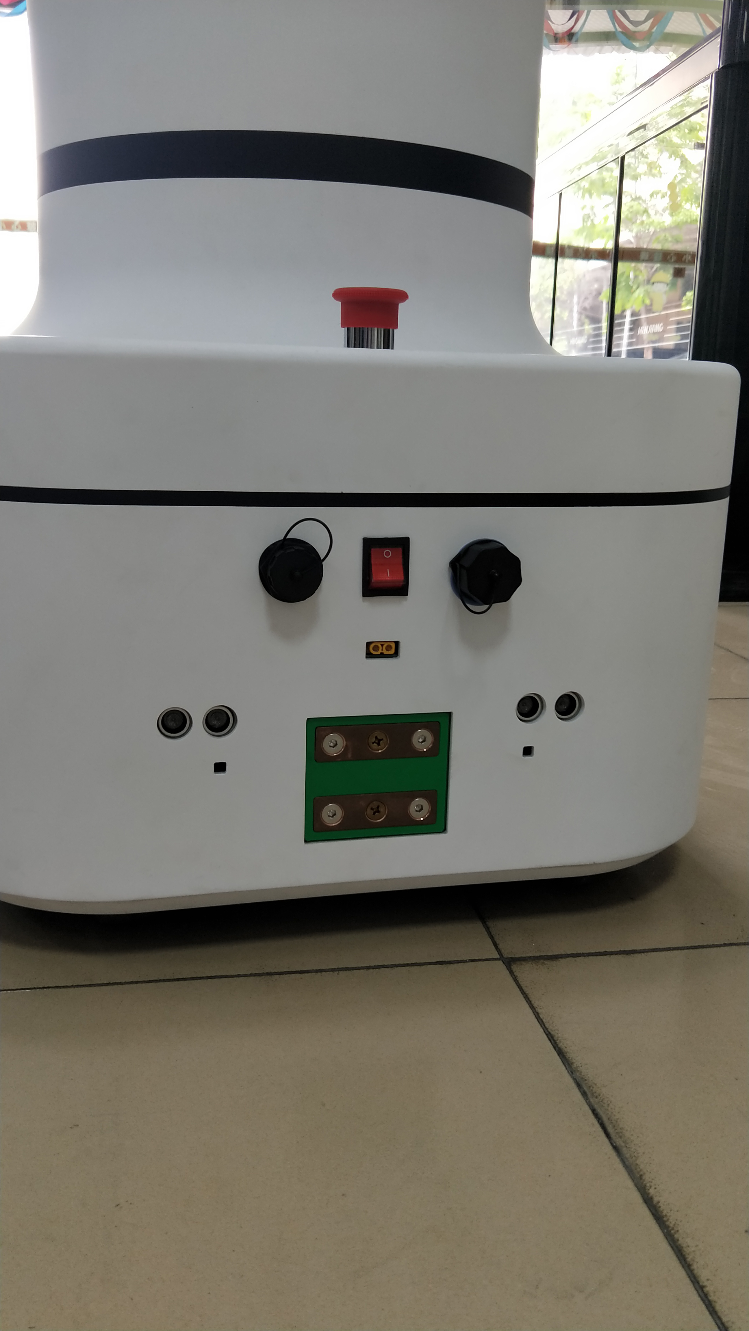 Lithium Battery 30Ah Polyurethane Disinfection Robot For Home Schedule