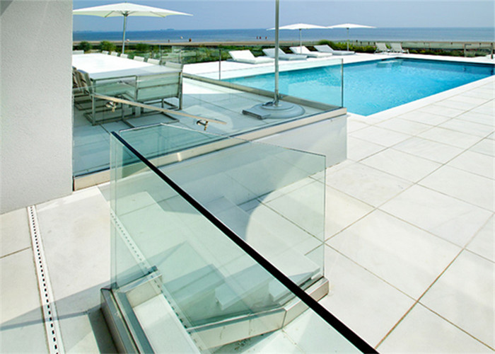 3 mm - 19mm Thickness Tempered Safety Glass For Curtain Wall / Pool Fence