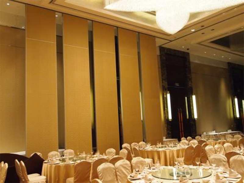 Light Weight Office Partition Walls / Aluminum Frame Folding Partition Walls with Doors