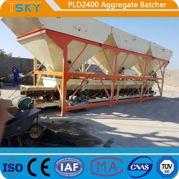 Skip Hopper Feeding HZS50 Concrete Batching Plant