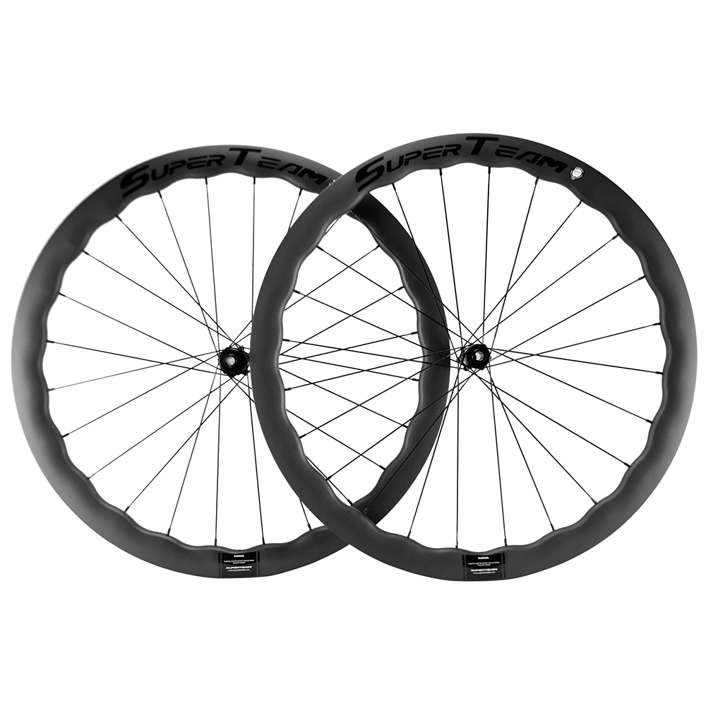 Customized Superteam 25mm Width 45mm Depth Clincher Carbon Bicycle Wheels