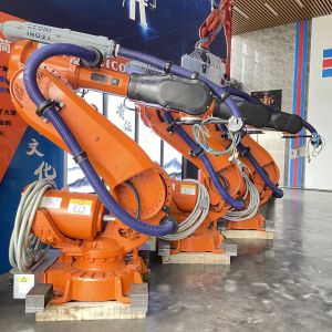 Quality 6 Axis Used ABB Robots Spot Welding Industrial Robot ABB6640-235/2.55 Multifunctional for sale
