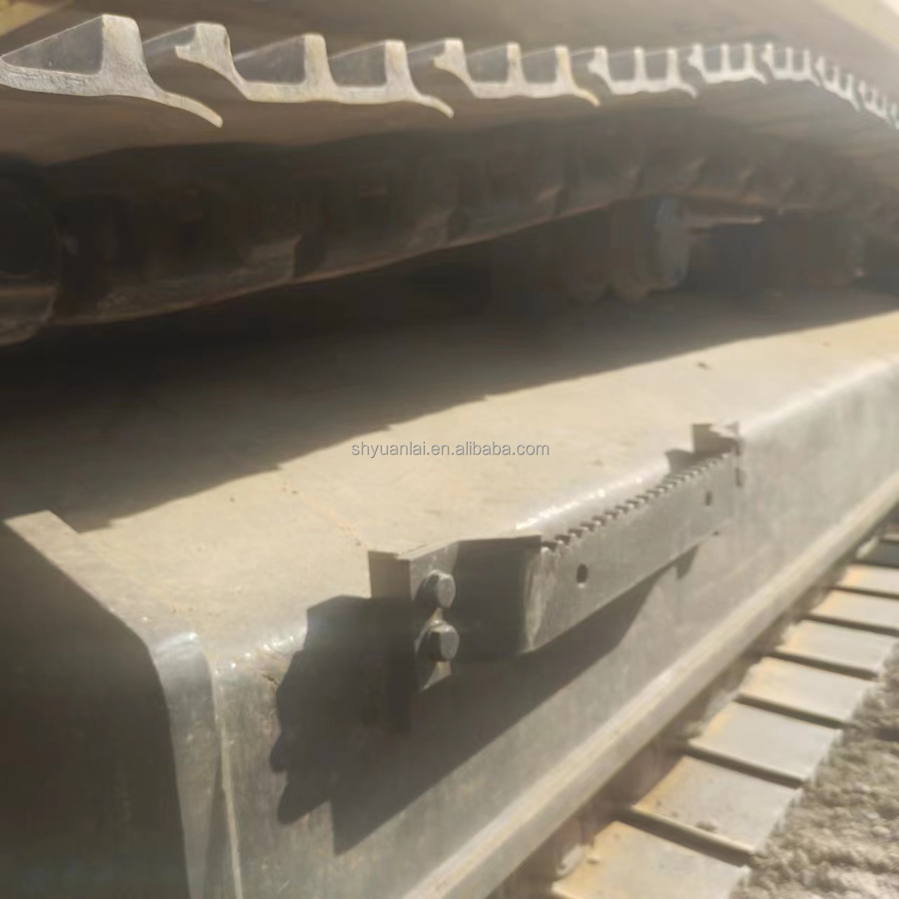 Original Hydraulic Valve Used Komatsu PC 400 Excavator with 42100KG Operating Weight