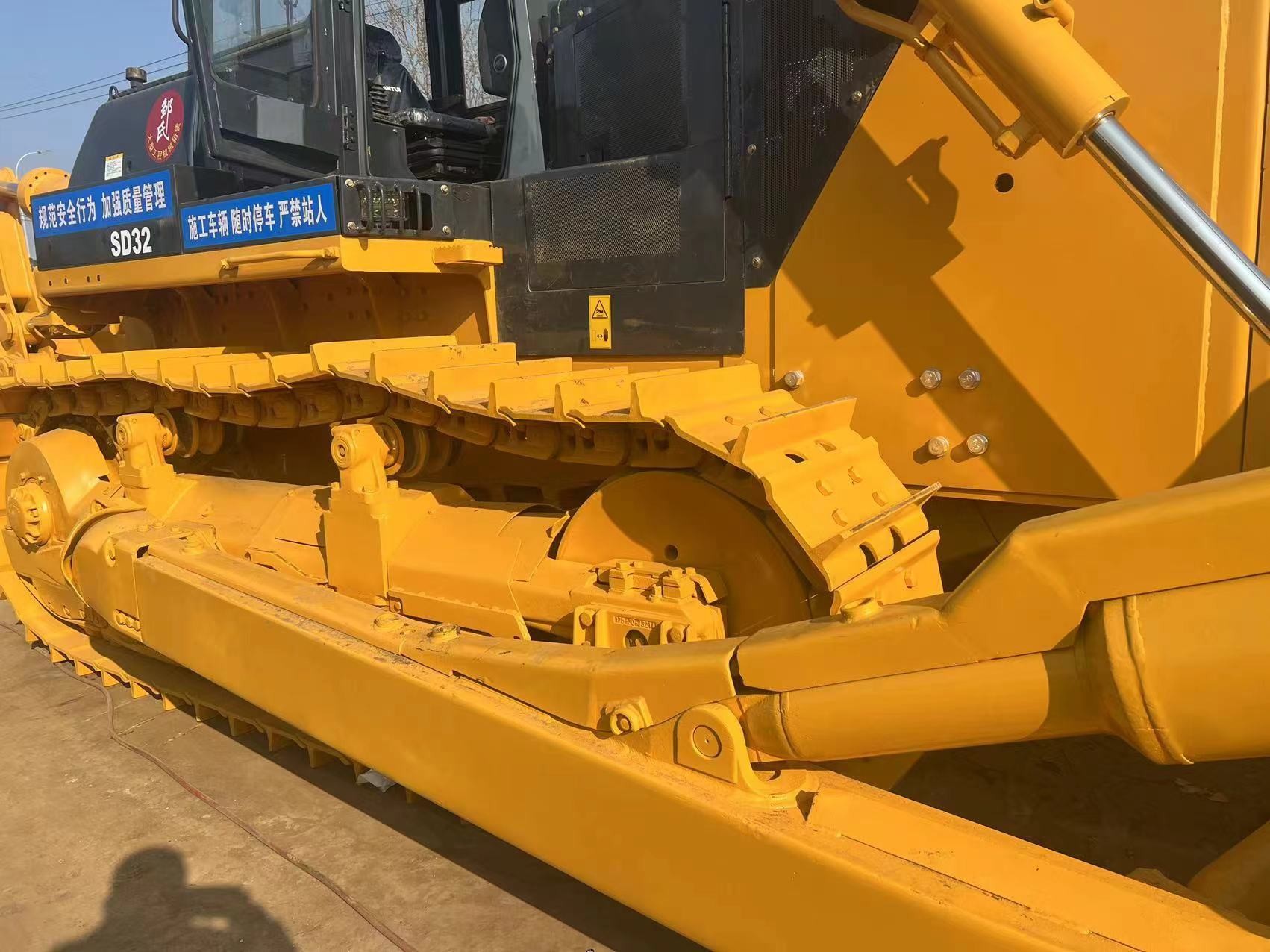 High Performance Old Bulldozer Shantui SD32 Used Machinery 258kw