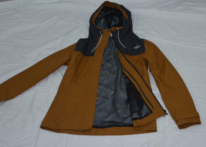 Water And Wind Proof Outdoor Clothing Two Pieces Jacket With Hood