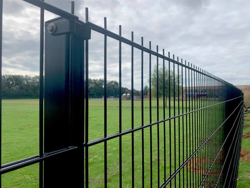 Horizontal Welded Twin Wire Mesh Fencing 868/656/545