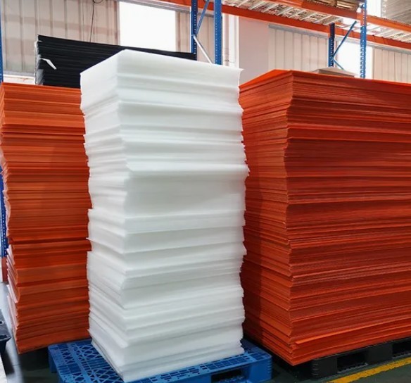 Plastic Sheet PP Hollow Sheet Twin Wall Corrugated Core Fluted Advertisement Printing
