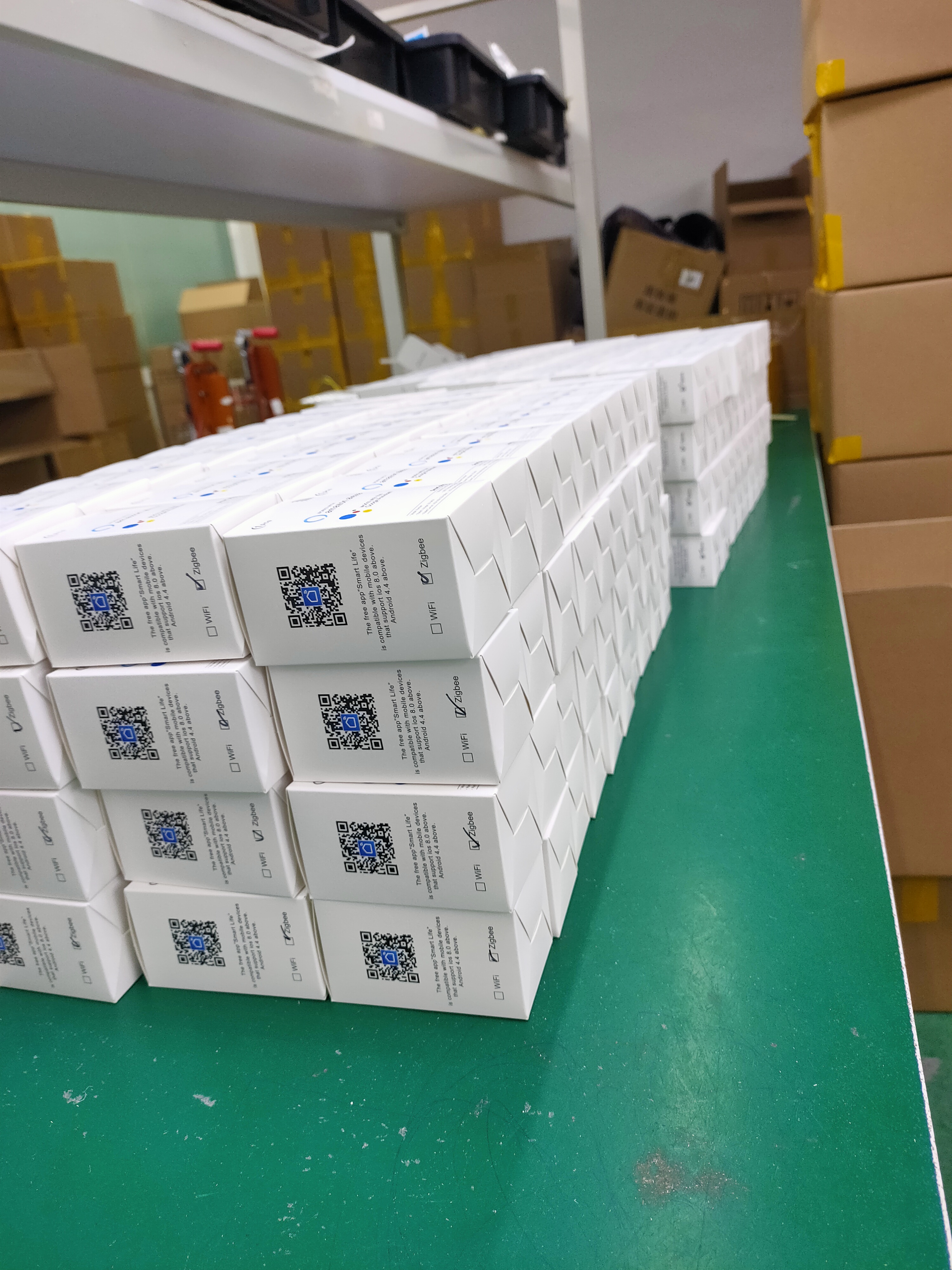 Custom Wireless Socket Switch Tuya WiFi EU UK US AU Wifi Light Socket