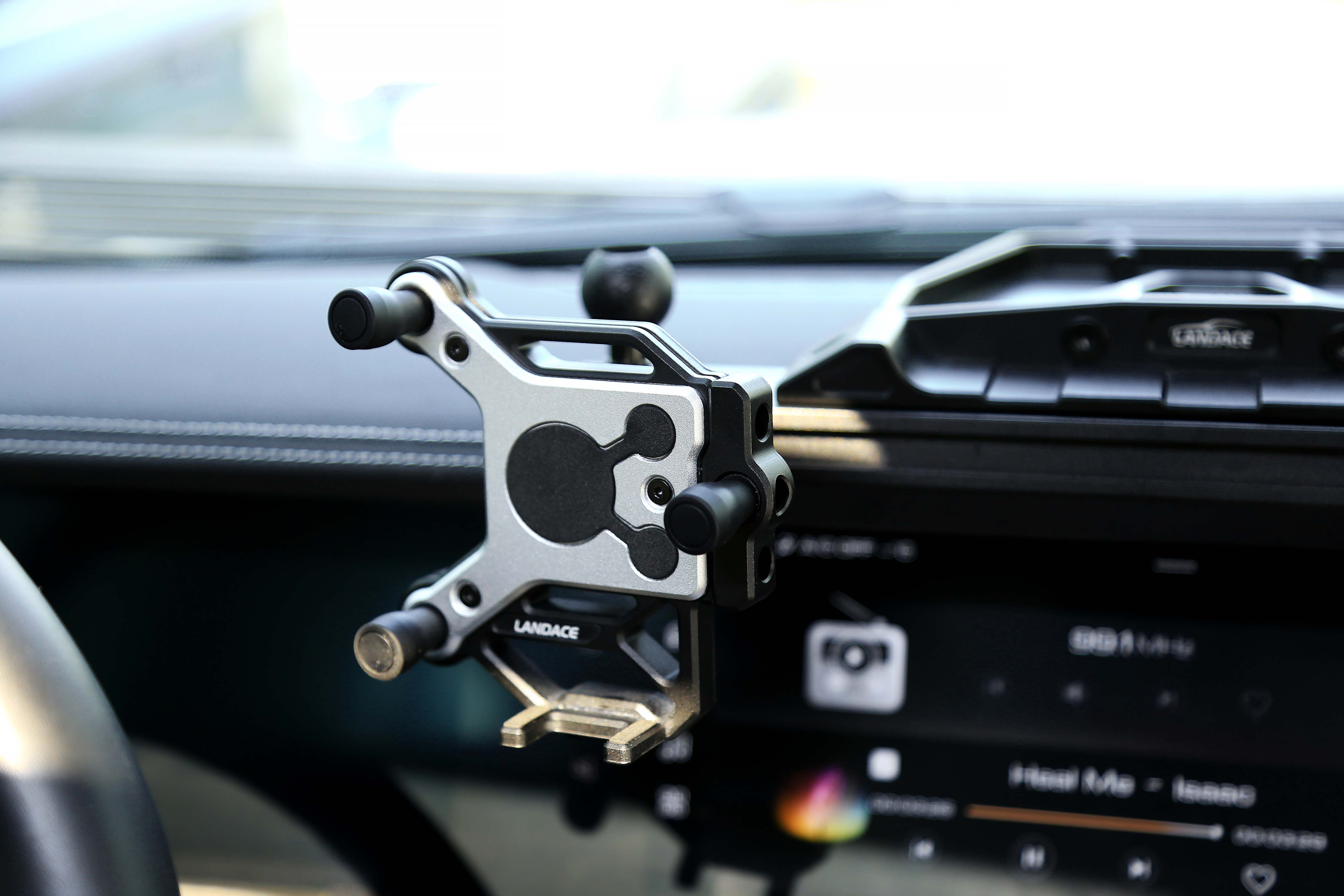JEEP Dashboard Cell Phone Holder Aluminum Center Dash Mount