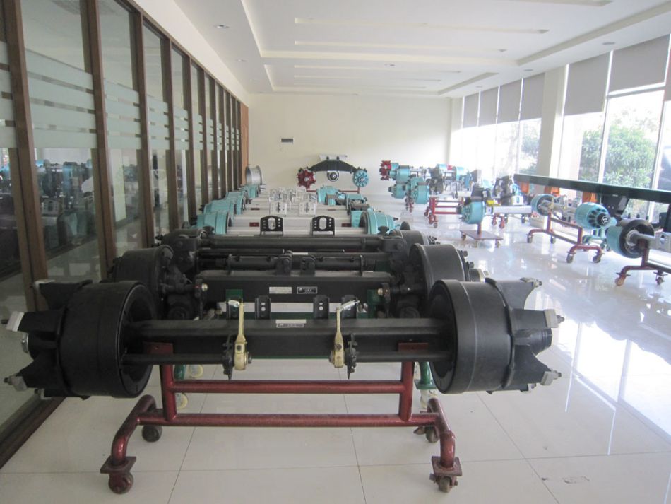 HJ Sample Room.JPG