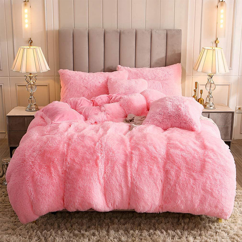 Crystal Velvet Plush Fluffy Bedding Four-piece Set Comforter with 100% Polyester Fibre