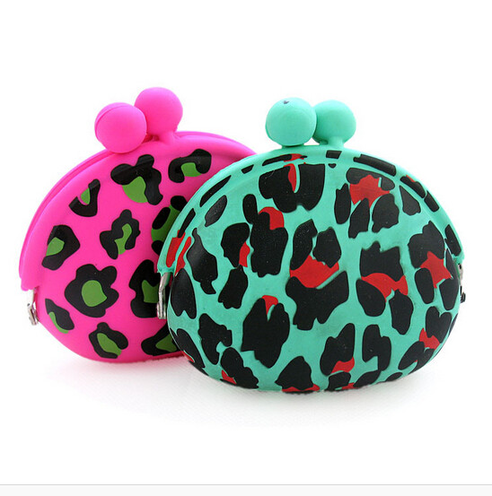 Buy leopard print silicone purse/ silicone coin purse/ silicone pouch for women at wholesale prices