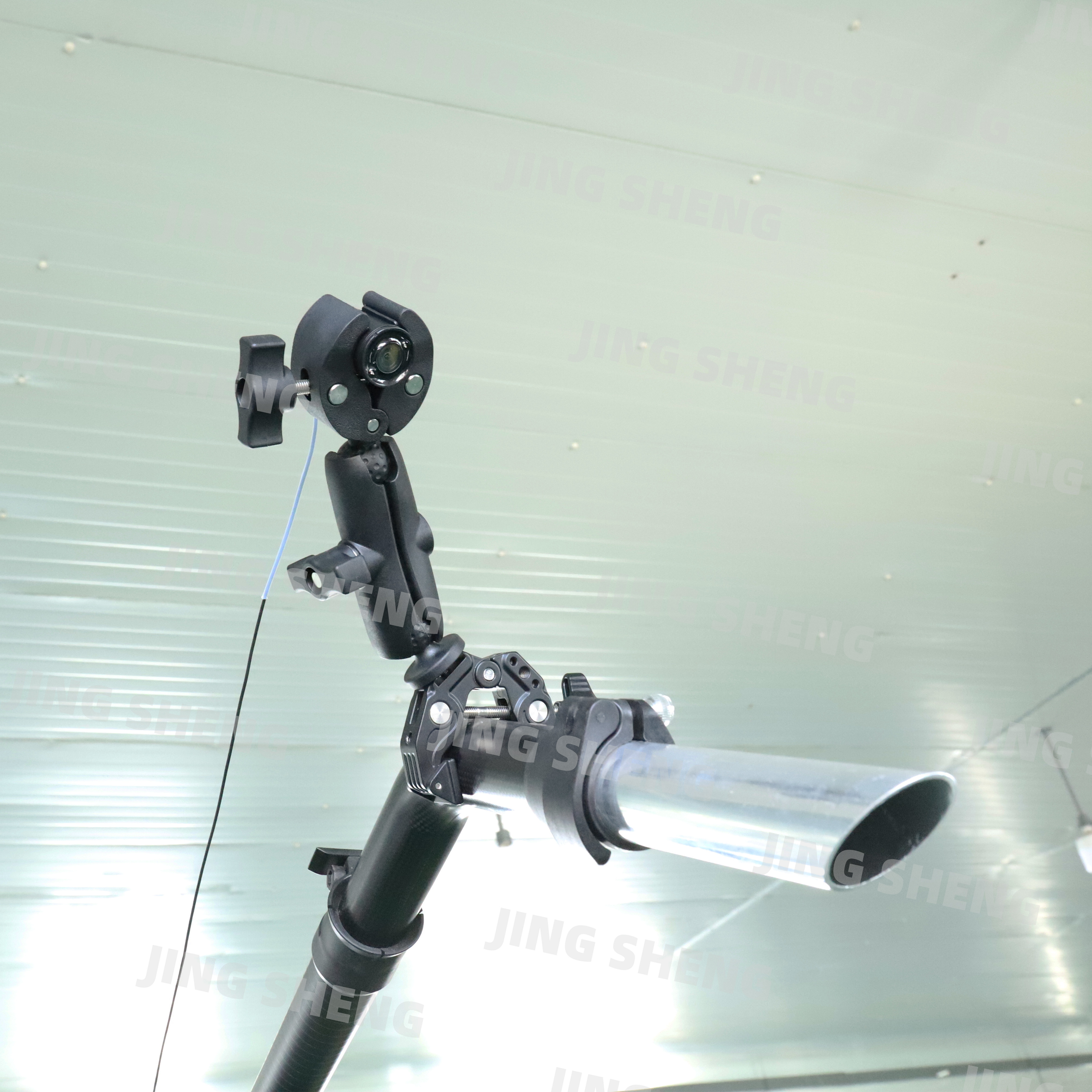 30ft Plug-in Carbon Fiber Gutter Vacuum Pole with Camera for Gutter Cleaning Visibility, OEM