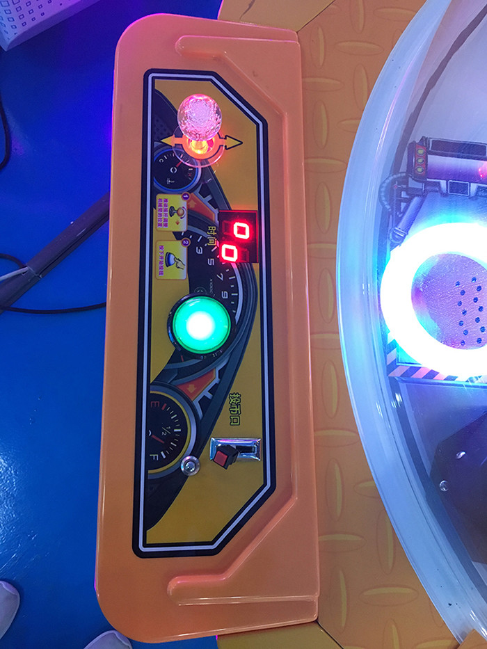 Construction Theme Game Machine For Kids / Crane Claw Machine 4 Player