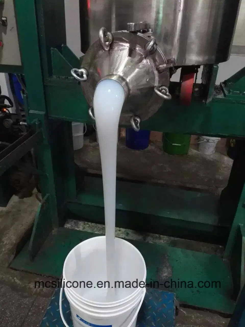 RTV-2 Tin Cure Silicone Rubber 25 Shore A For Shoe Mold Making / Sand Casting