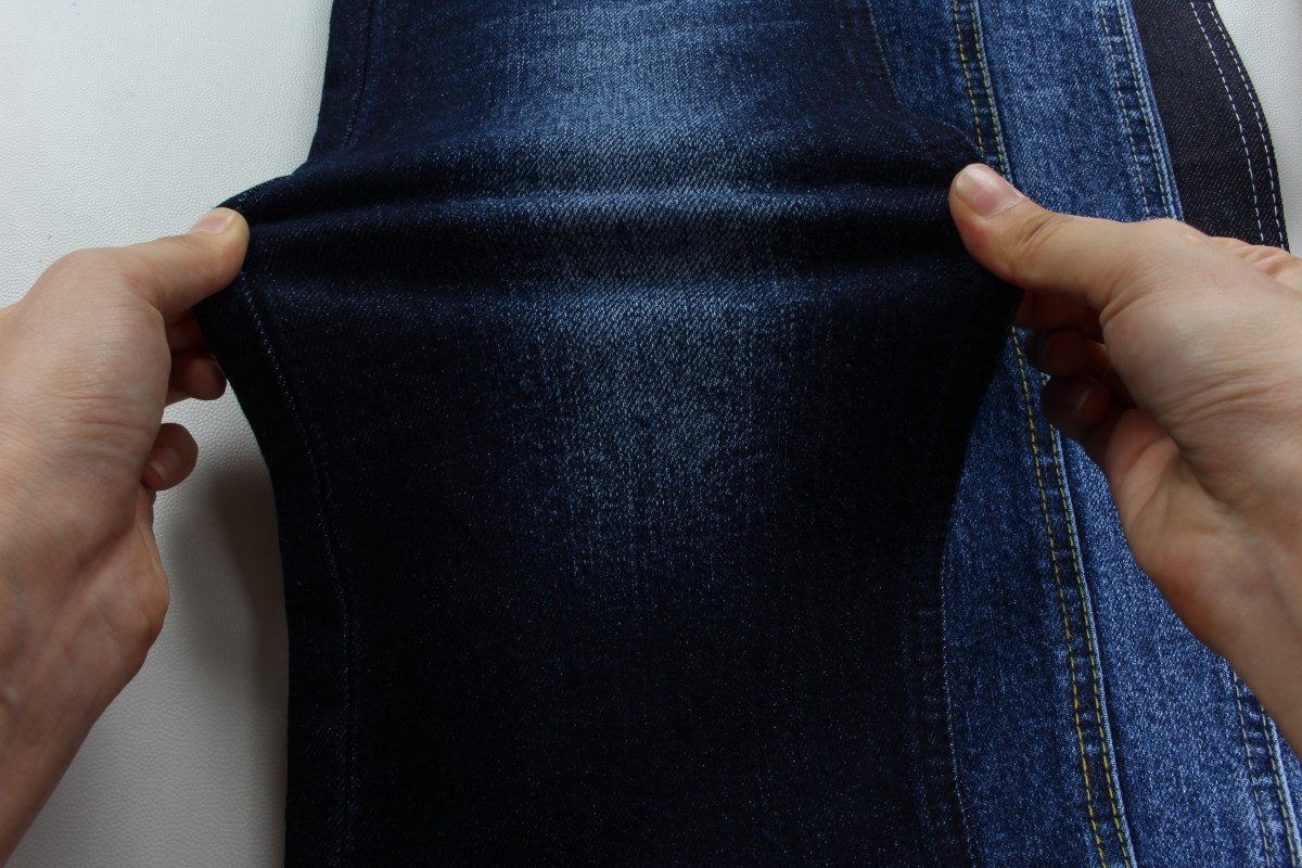 2024 Hot Sell 12.5 Oz Dark Blue Stretch Woven Denim Fabric For Jeans