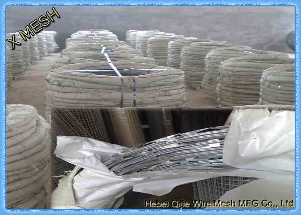 concertina razor wire