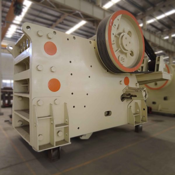 High Productivity Cobblestone Crusher Split Type Jaw Crushing Machine